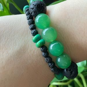 Set of 2 stretchy bracelets -stone and lava beads